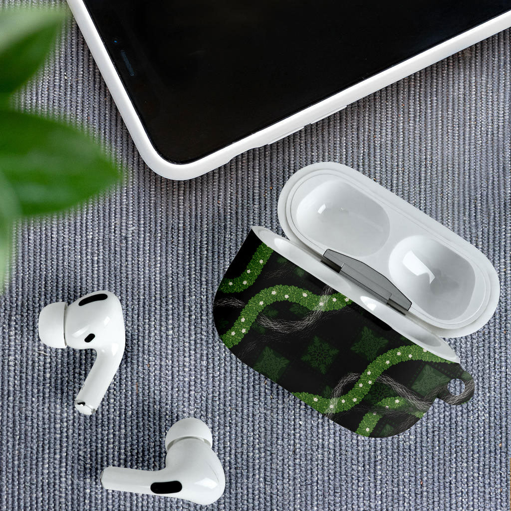 Hawaiian Quilt AirPods Case Pele Hair Hinahina Lei Black Version LT05 - Polynesian Pride