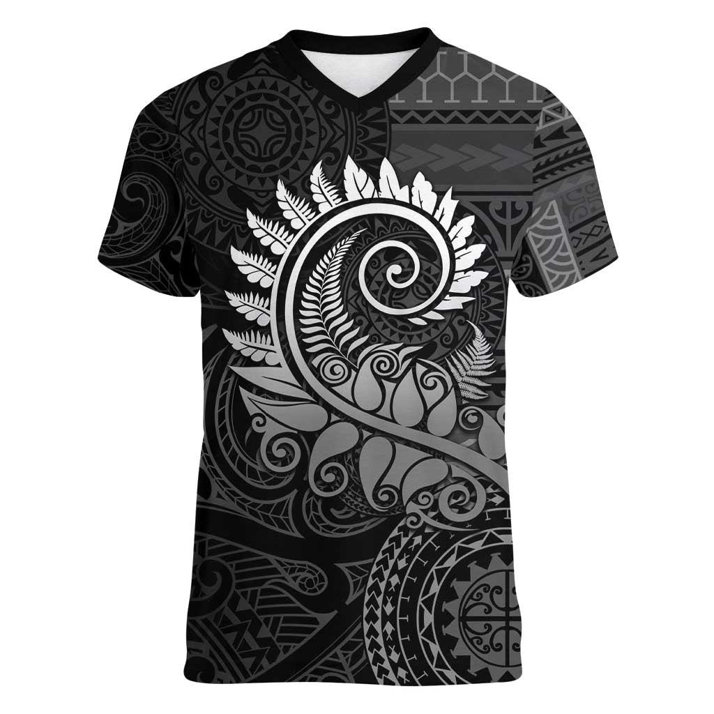 New Zealand Maori Koru Fern Women V-Neck T-Shirt Spiral Polynesian Style Gray LT05 Female Gray - Polynesian Pride