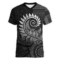 New Zealand Maori Koru Fern Women V-Neck T-Shirt Spiral Polynesian Style Gray LT05 Female Gray - Polynesian Pride