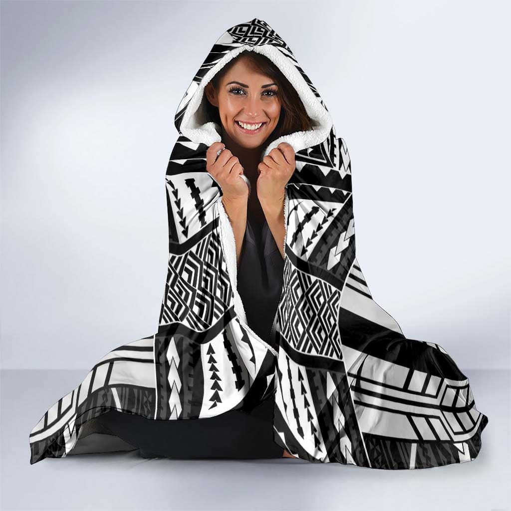 Custom Polynesia Beach Volleyball Hooded Blanket Polynesian Tribal Pattern - Polynesian Pride