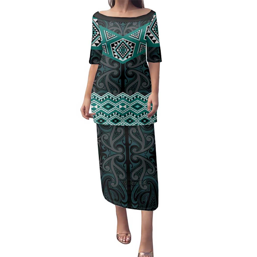 New Zealand Aotearoa Family Matching Puletasi and Hawaiian Shirt Turquoise Taniko Art Maori Pattern LT05 Mom's Dress Turquoise - Polynesian Pride