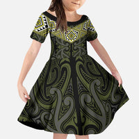 New Zealand Aotearoa Family Matching Puletasi and Hawaiian Shirt Yellow Taniko Art Maori Pattern LT05 Daughter's Dress Yellow - Polynesian Pride