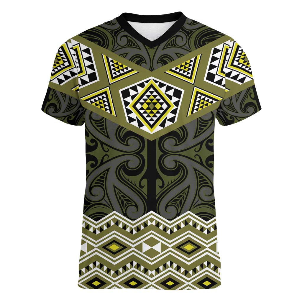 New Zealand Aotearoa Women V-Neck T-Shirt Yellow Taniko Art Maori Pattern LT05 Female Yellow - Polynesian Pride
