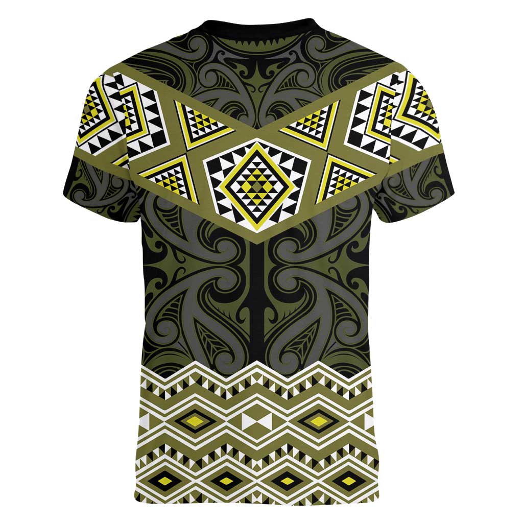 New Zealand Aotearoa Women V-Neck T-Shirt Yellow Taniko Art Maori Pattern LT05 - Polynesian Pride