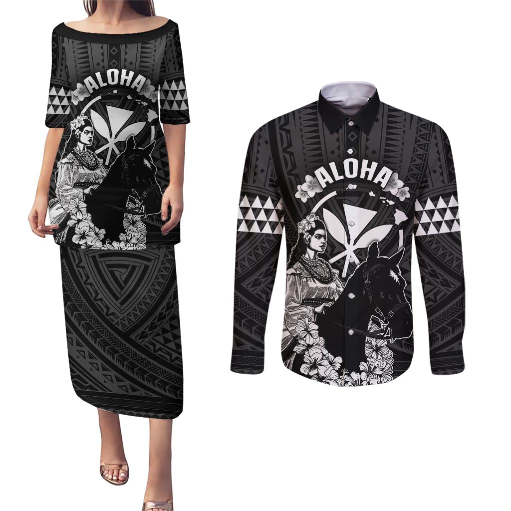 Hawaii King Kamehameha Day Parade Couples Matching Puletasi and Long Sleeve Button Shirt With Pa'u Riders Plumeria Kakau Tribal Pattern LT05 Black - Polynesian Pride