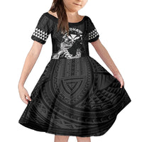 Hawaii King Kamehameha Day Parade Family Matching Puletasi and Hawaiian Shirt With Pa'u Riders Plumeria Kakau Tribal Pattern LT05 Daughter's Dress Black - Polynesian Pride
