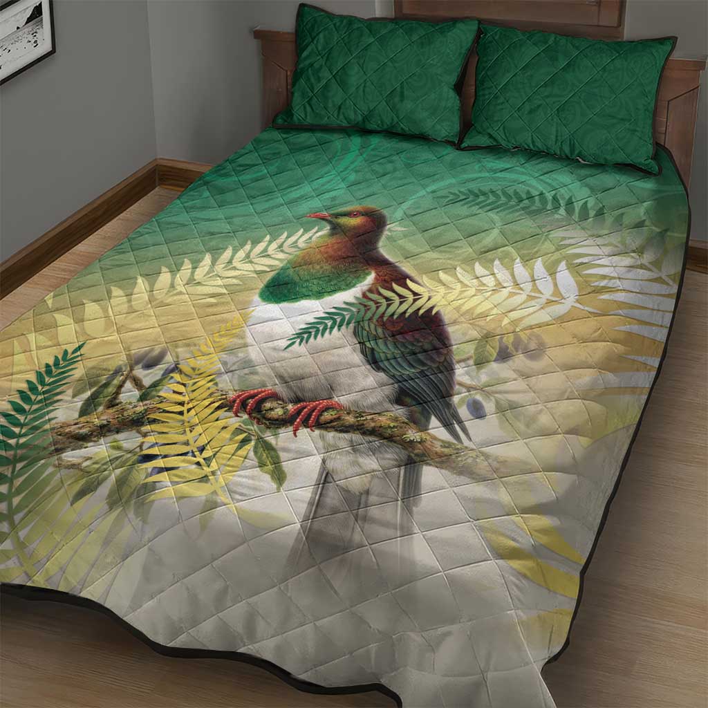 New Zealand Pigeon Kereru Quilt Bed Set Maori Fern Art Green Gradient LT05 - Polynesian Pride