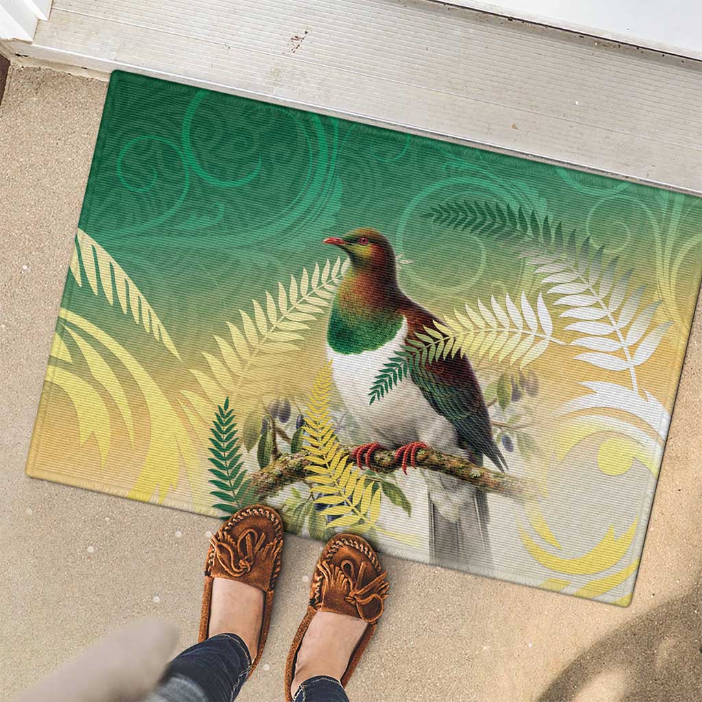 New Zealand Pigeon Kereru Rubber Doormat Maori Fern Art Green Gradient LT05 - Polynesian Pride