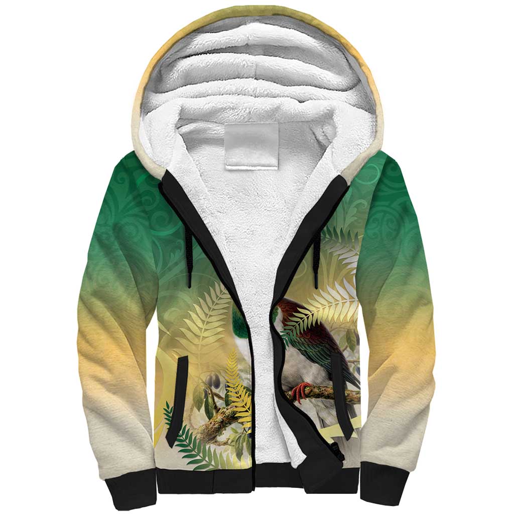 New Zealand Pigeon Kereru Sherpa Hoodie Maori Fern Art Green Gradient LT05 Unisex Green - Polynesian Pride