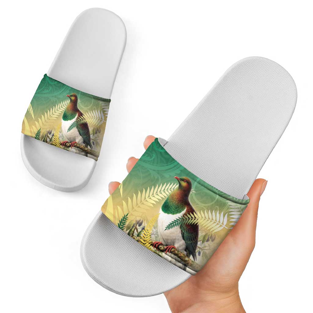 New Zealand Pigeon Kereru Slide Sandals Maori Fern Art Green Gradient LT05 - Polynesian Pride