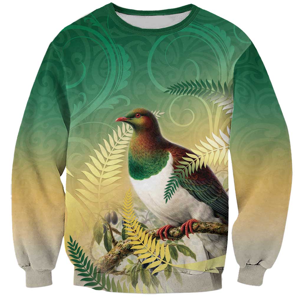 New Zealand Pigeon Kereru Sweatshirt Maori Fern Art Green Gradient LT05 Unisex Green - Polynesian Pride