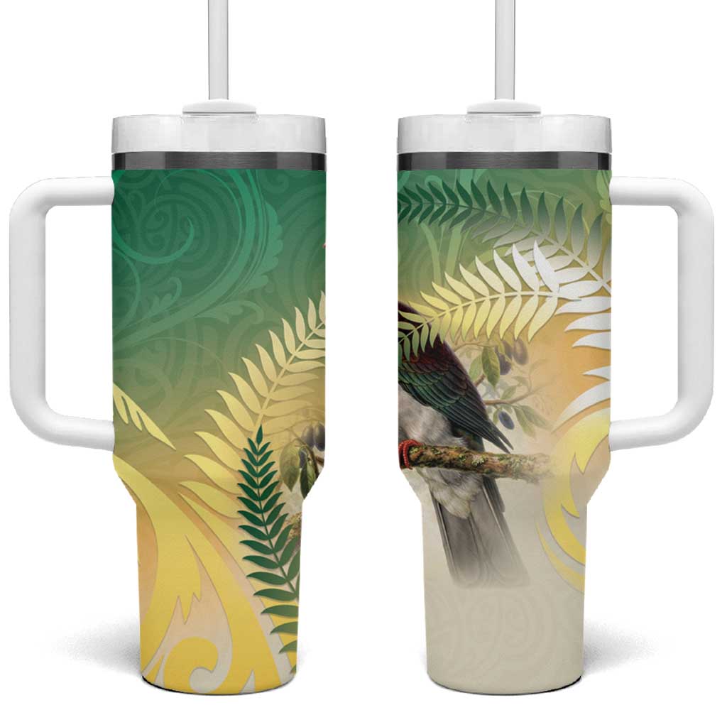 New Zealand Pigeon Kereru Tumbler With Handle Maori Fern Art Green Gradient - Polynesian Pride