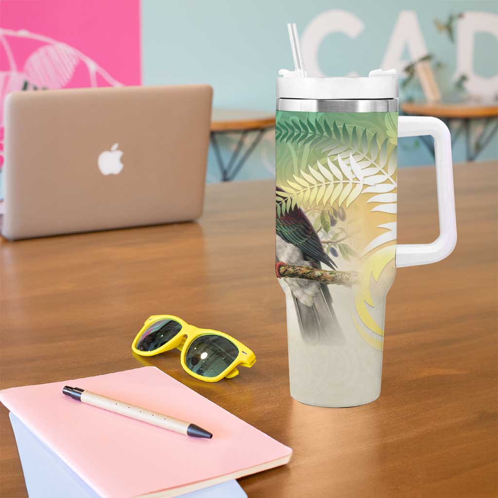 New Zealand Pigeon Kereru Tumbler With Handle Maori Fern Art Green Gradient LT05 - Polynesian Pride
