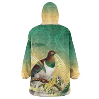 New Zealand Pigeon Kereru Wearable Blanket Hoodie Maori Fern Art Green Gradient LT05 - Polynesian Pride