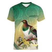 New Zealand Pigeon Kereru Women V-Neck T-Shirt Maori Fern Art Green Gradient LT05 Female Green - Polynesian Pride