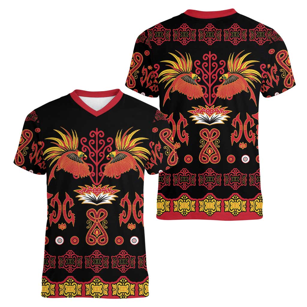 Papua Batik Motif Women V-Neck T-Shirt Papua Spirit Black Version LT05 - Polynesian Pride