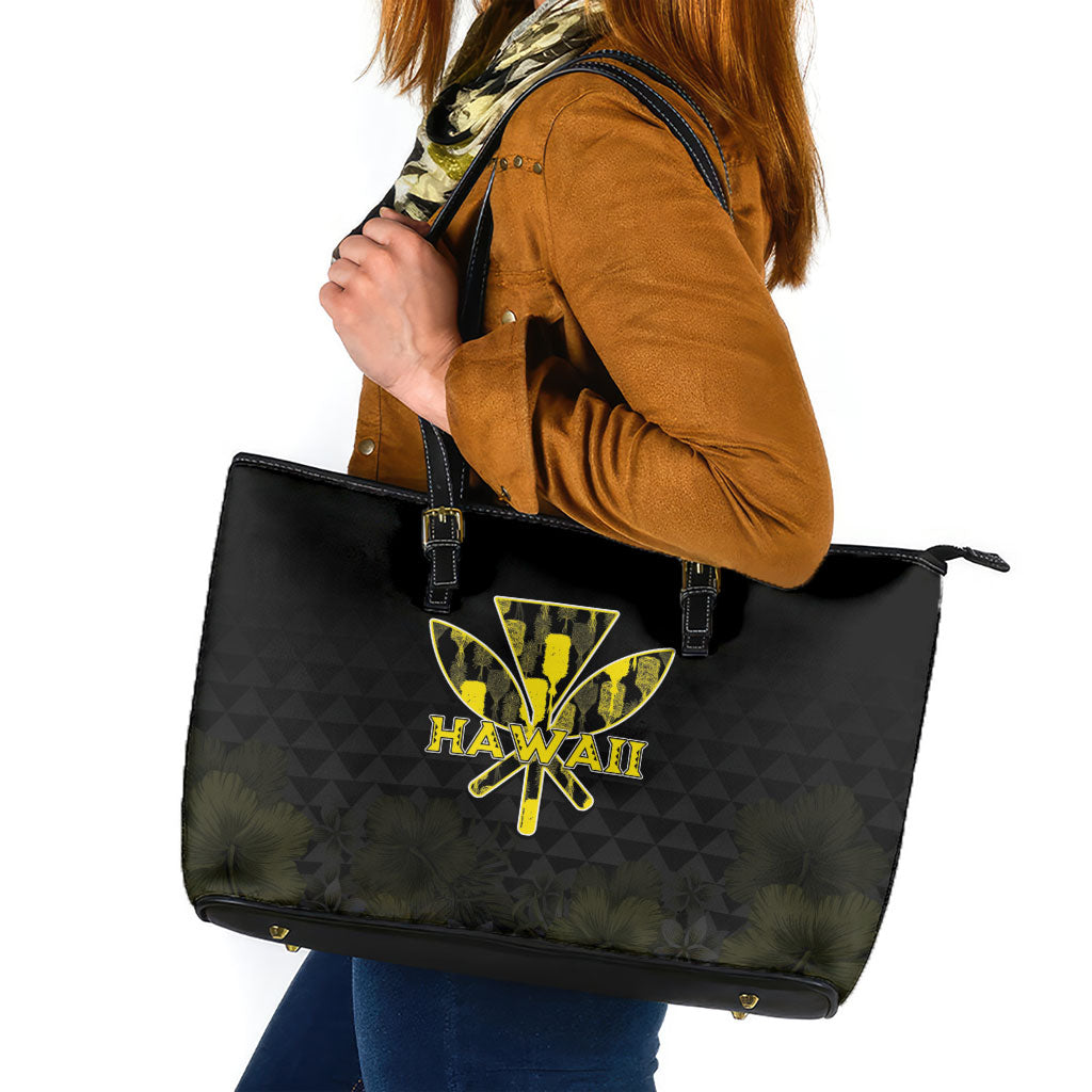 Aloha Hawaii Kahili Leather Tote Bag Kanaka Maoli With Kakau Pattern LT05 Black - Polynesian Pride