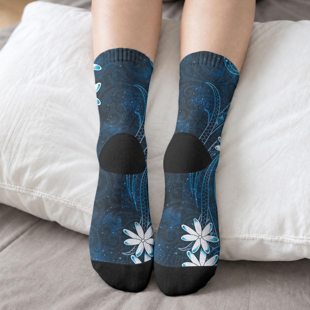 Tahiti Matarii Crew Socks Tahitian Spring Blue Galaxy LT05 - Polynesian Pride