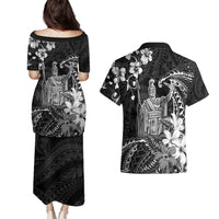 Hawaii King Kamehameha Day Couples Matching Puletasi and Hawaiian Shirt Polynesian Pattern Mix Hibiscus Black