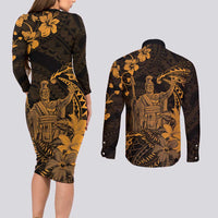 Hawaii King Kamehameha Day Couples Matching Long Sleeve Bodycon Dress and Long Sleeve Button Shirt Polynesian Pattern Mix Hibiscus Gold LT05 - Polynesian Pride