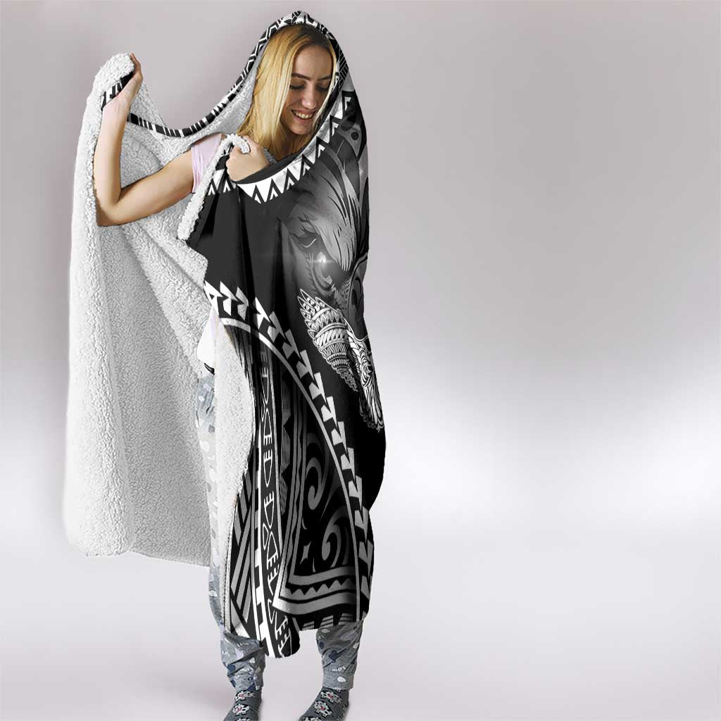 Hawaiian Hawk Hooded Blanket Polynesian Pattern Style