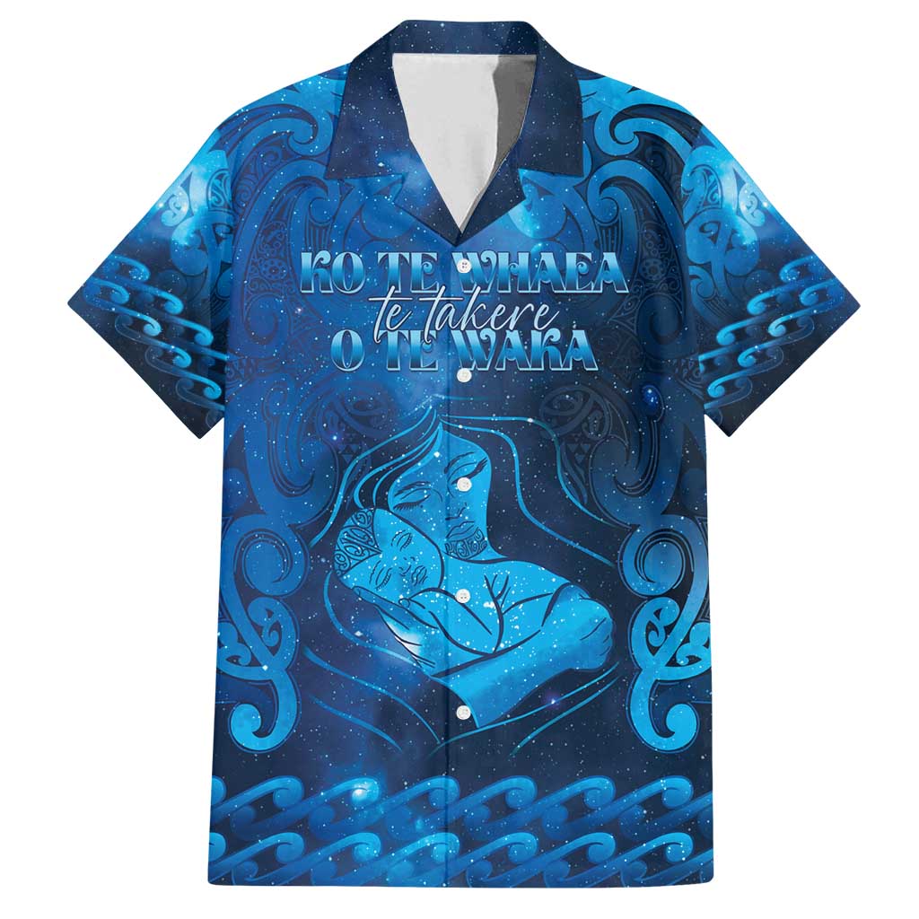 Personalised New Zealand Mother's Day Family Matching Puletasi and Hawaiian Shirt Ko Te Whaea Te Takere O Te Waka LT05 Dad's Shirt - Short Sleeve Blue - Polynesian Pride