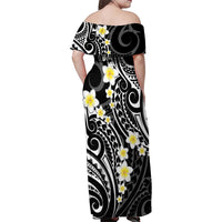 Plumeria With Black Polynesian Tattoo Pattern Family Matching Off Shoulder Maxi Dress and Hawaiian Shirt LT05 - Polynesian Pride