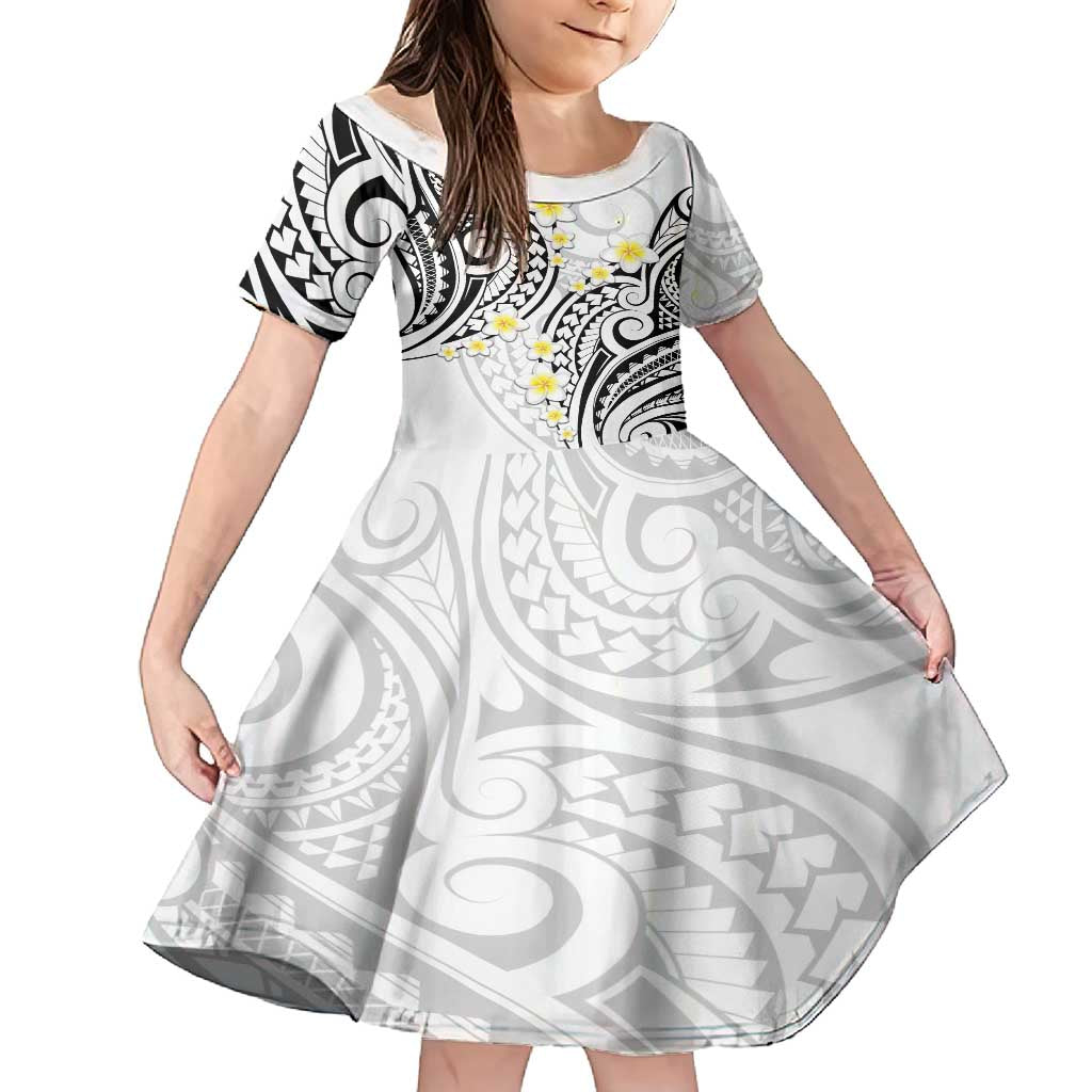 Plumeria With White Polynesian Tattoo Pattern Family Matching Off Shoulder Maxi Dress and Hawaiian Shirt LT05 Daughter's Dress White - Polynesian Pride