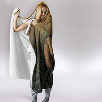 New Zealand Kiwi Bird Hooded Blanket Silver Fern Mix Maori Pattern LT05 - Polynesian Pride