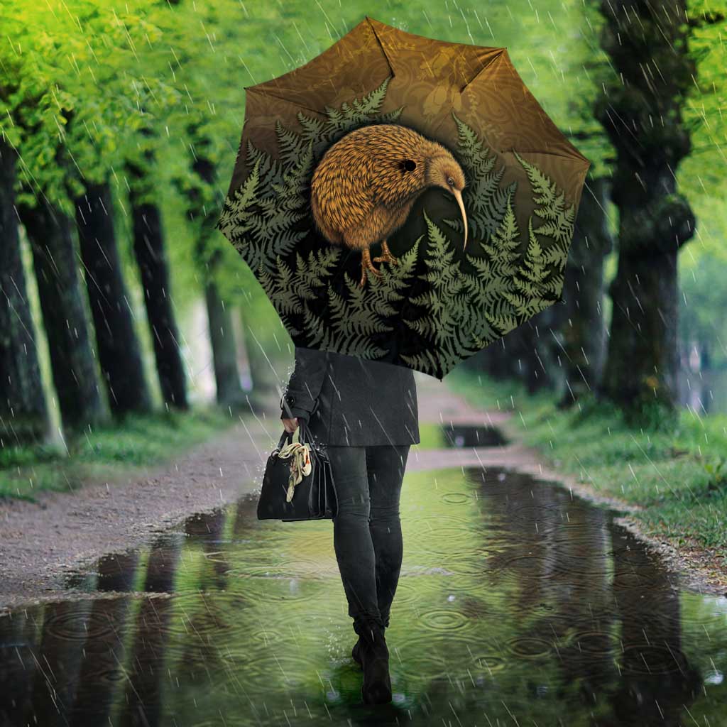 New Zealand Kiwi Bird Umbrella Silver Fern Mix Maori Pattern