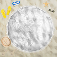 Tokelau White Sunday Beach Blanket Elegant Hibiscus Polynesian Tribal Pattern LT05 One Size 150cm White - Polynesian Pride