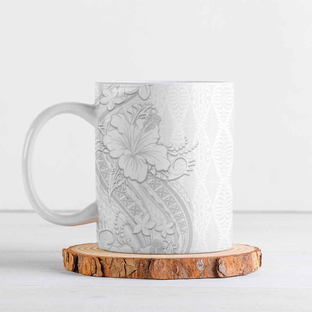 Tokelau White Sunday Ceramic Mug Elegant Hibiscus Polynesian Tribal Pattern LT05 White - Polynesian Pride