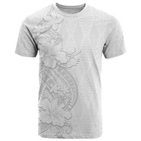 Tokelau White Sunday T Shirt Elegant Hibiscus Polynesian Tribal Pattern LT05 White - Polynesian Pride