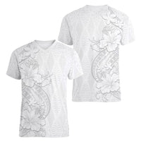 Tokelau White Sunday Women V-Neck T-Shirt Elegant Hibiscus Polynesian Tribal Pattern LT05 - Polynesian Pride
