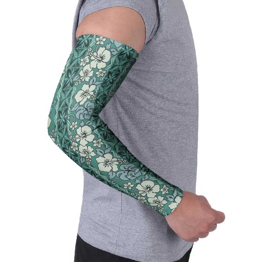 Hawaii Vintage Green Hibiscus Tapa Pattern Arm Sleeves - Polynesian Pride