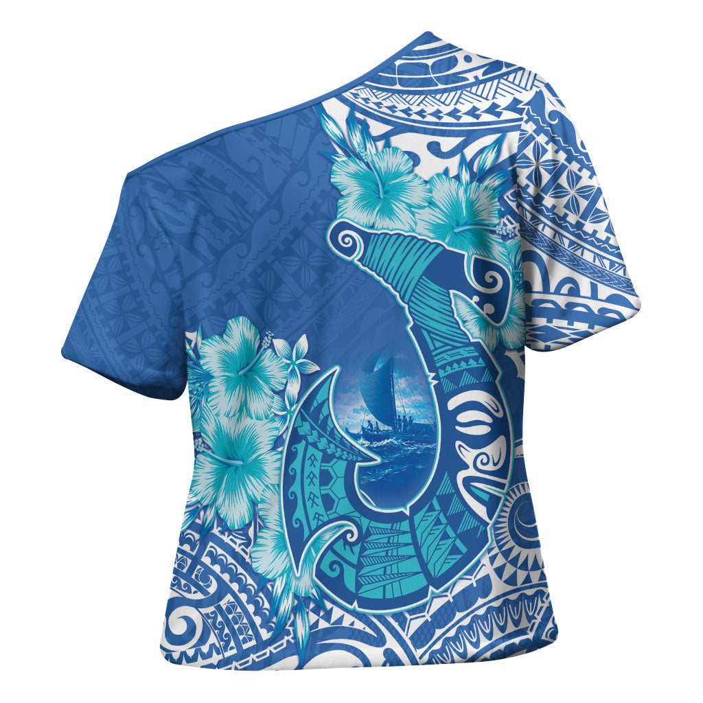 Hawaii Discoverers Day Cross Shoulder Shirt Polynesian Fish Hook With Hibiscus Blue