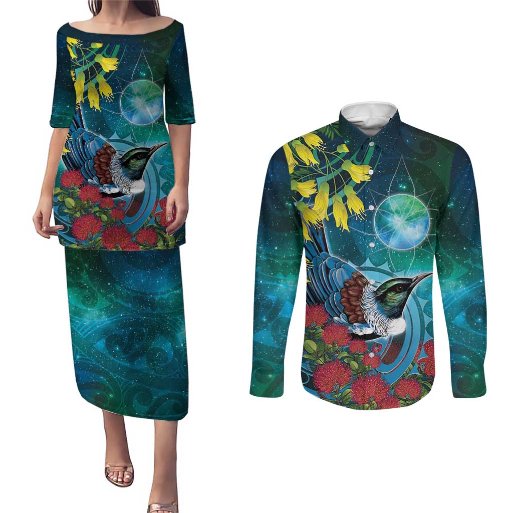 New Zealand Tui Bird Couples Matching Puletasi and Long Sleeve Button Shirt Maori Koru With Pohutukawa Galaxy Style - Polynesian Pride