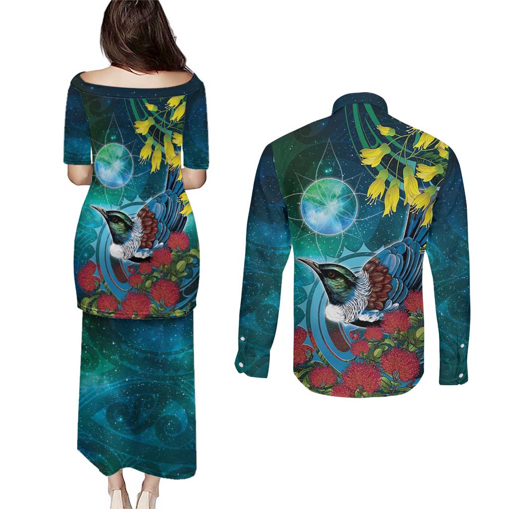 New Zealand Tui Bird Couples Matching Puletasi and Long Sleeve Button Shirt Maori Koru With Pohutukawa Galaxy Style LT05 - Polynesian Pride
