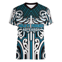 Custom Aotearoa Ngati Porou Women V-Neck T-Shirt Maori Tribal Pattern Mix Poutama LT05 Female Blue - Polynesian Pride