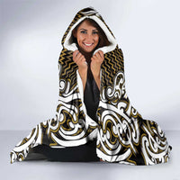 Custom Aotearoa Taranaki Hooded Blanket Maori Tribal Pattern Mix Poutama