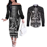 Personalised Hawaii Happy King Kamehameha Day Couples Matching Off The Shoulder Long Sleeve Dress and Long Sleeve Button Shirt Kakau Pattern LT05 Black - Polynesian Pride