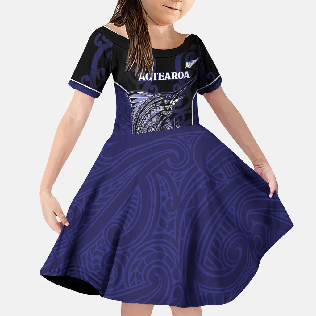 Personalised New Zealand Aotearoa Family Matching Off The Shoulder Long Sleeve Dress and Hawaiian Shirt Blue Marlin Fishing Maori Pattern LT05 Daughter's Dress Black - Polynesian Pride