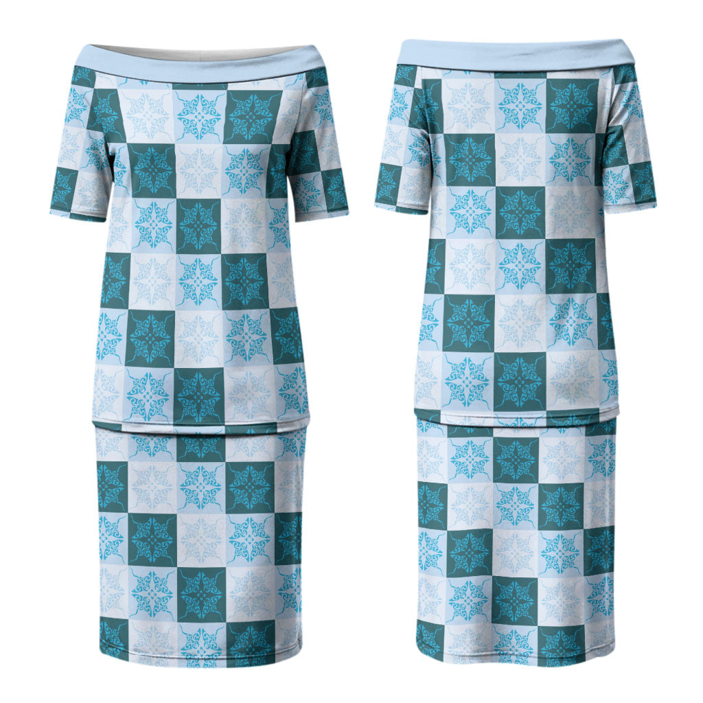 Cyan Manta Ray Hawaiian Quilt Motif Couples Matching Puletasi and Long Sleeve Button Shirt LT05 - Polynesian Pride