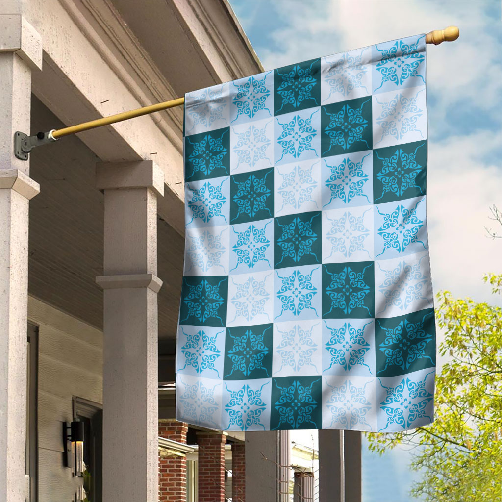Cyan Manta Ray Hawaiian Quilt Motif Garden Flag LT05 House Flag Blue - Polynesian Pride