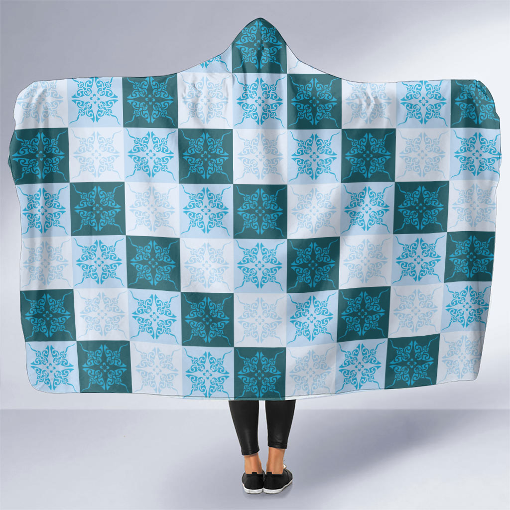 Cyan Manta Ray Hawaiian Quilt Motif Hooded Blanket LT05 One Size Blue - Polynesian Pride