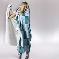 Cyan Manta Ray Hawaiian Quilt Motif Hooded Blanket LT05 - Polynesian Pride