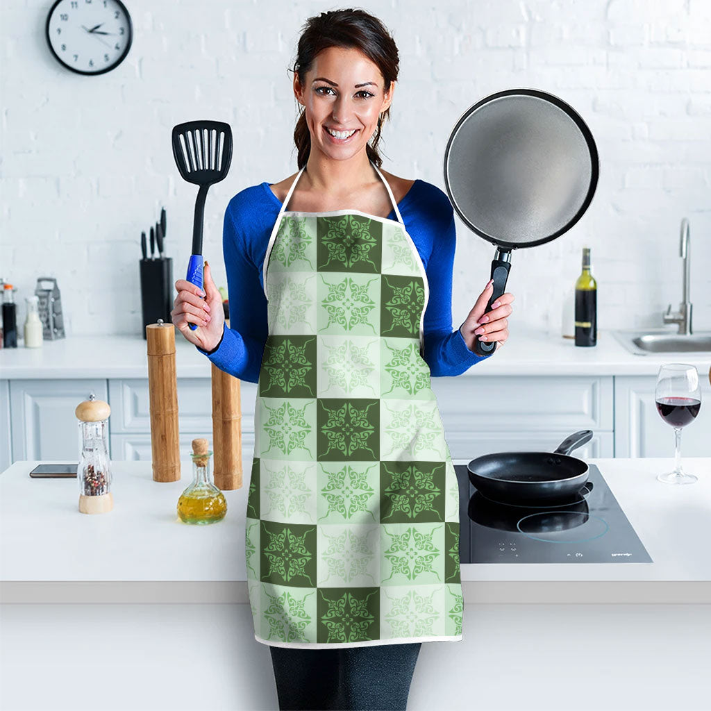 Sage Green Manta Ray Hawaiian Quilt Motif Apron LT05 - Polynesian Pride