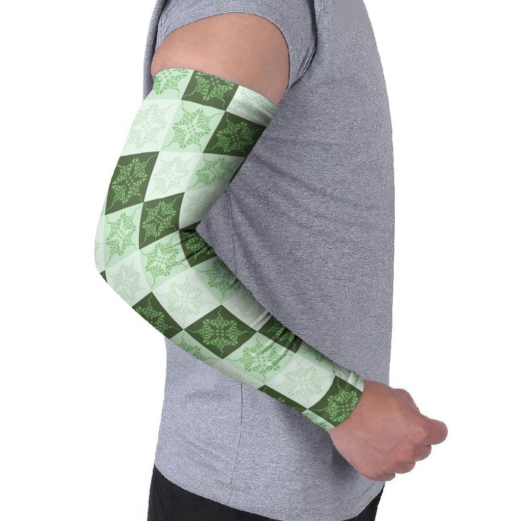 Sage Green Manta Ray Hawaiian Quilt Motif Arm Sleeves LT05 - Polynesian Pride