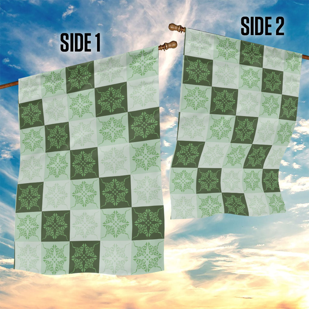 Sage Green Manta Ray Hawaiian Quilt Motif Garden Flag LT05 - Polynesian Pride