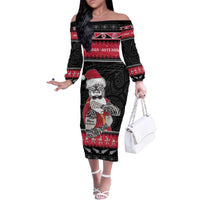 New Zealand Santa Tiki Christmas Family Matching Off The Shoulder Long Sleeve Dress and Hawaiian Shirt Meri Kirihimete LT05 Mom's Dress Black - Polynesian Pride